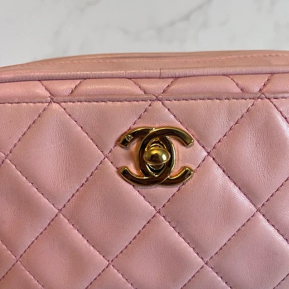 SOLD Small Vintage CHANEL Pink Lambskin Camera Bag - Picture 10 of 13